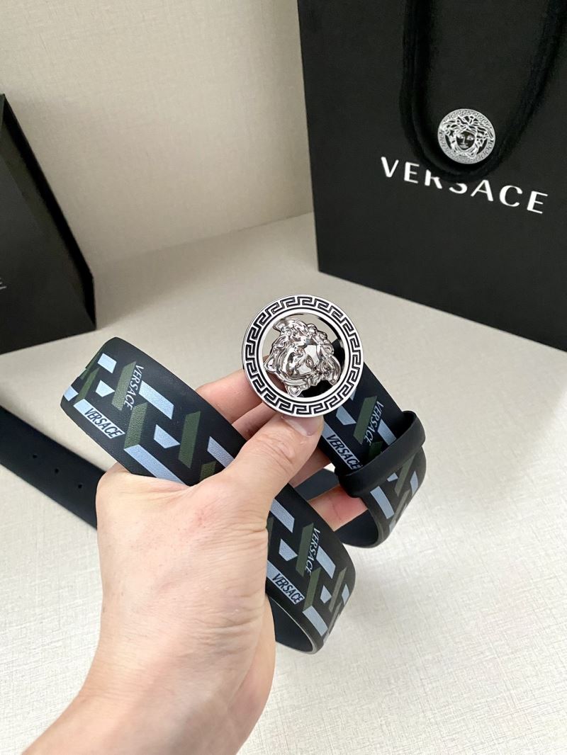 VERSACE